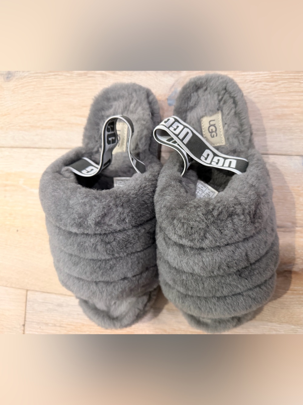 UGG Kids Gray Plush Slide with Branded Heel Strap - Picture 4 of 7